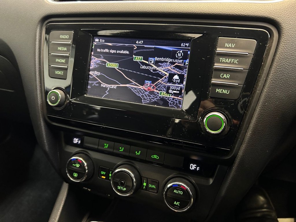 Used Skoda Octavia 2014 for sale - 76481731: Photo 15