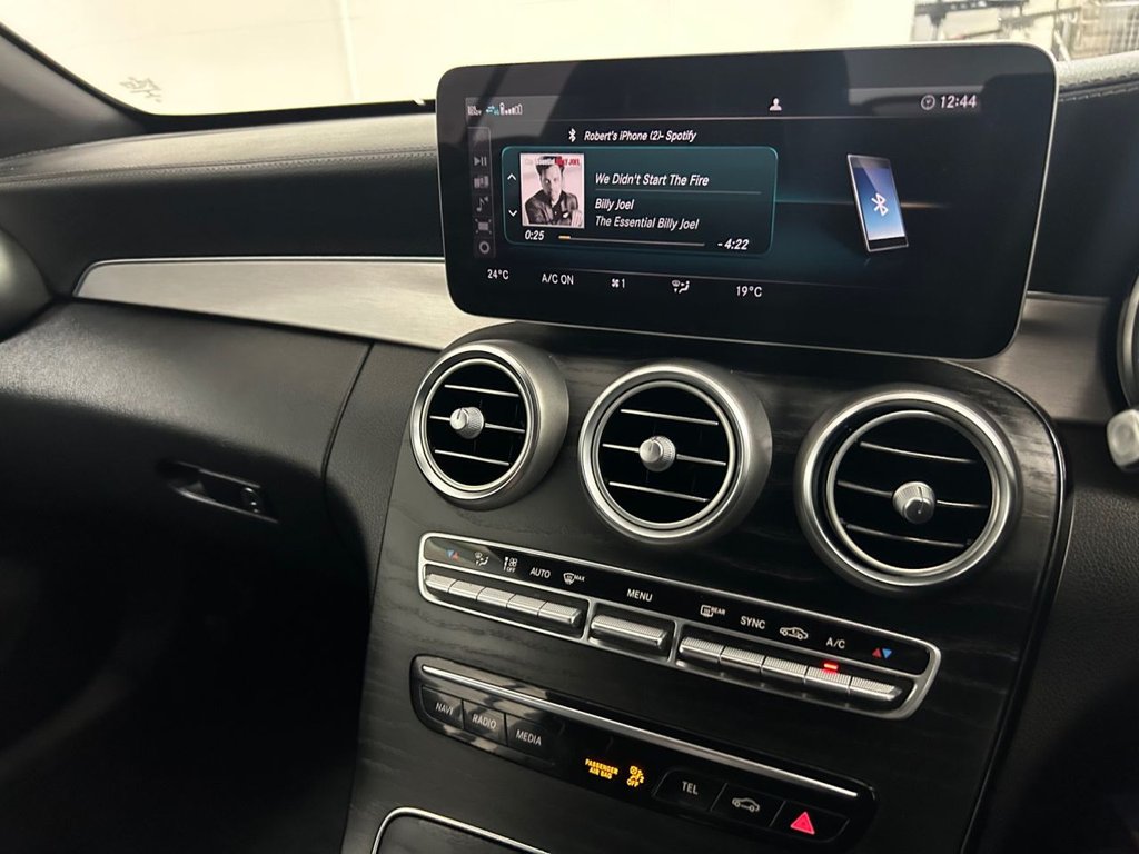 Used Mercedes-Benz C Class 2018 for sale - 76372295: Photo 38