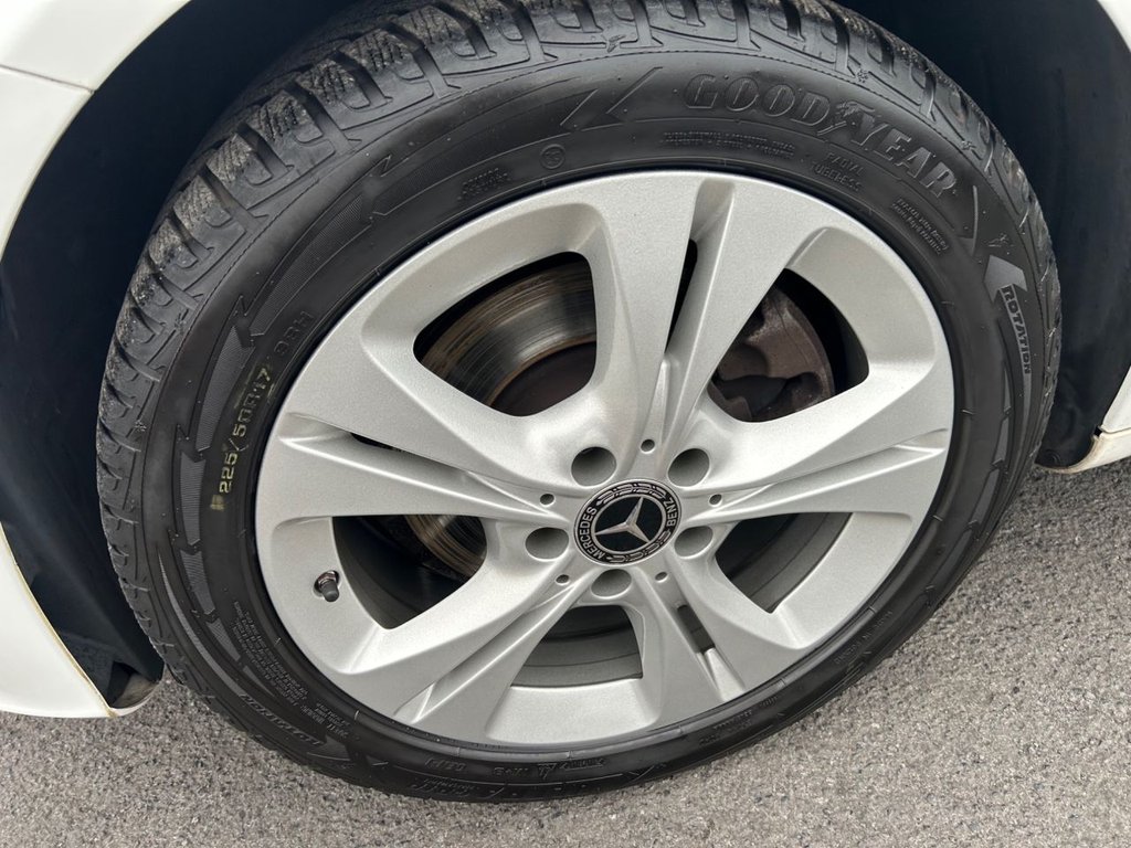Used Mercedes-Benz C Class 2017 for sale - 76372313: Photo 26
