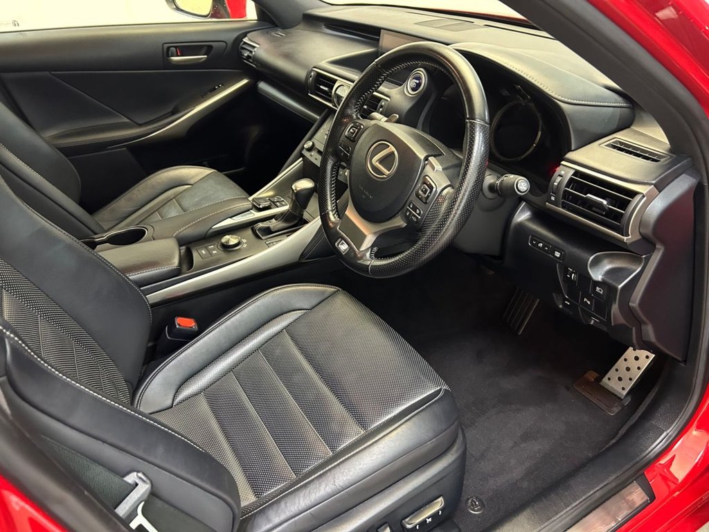 Used Lexus IS 2018 for sale - 77177926: Photo 35