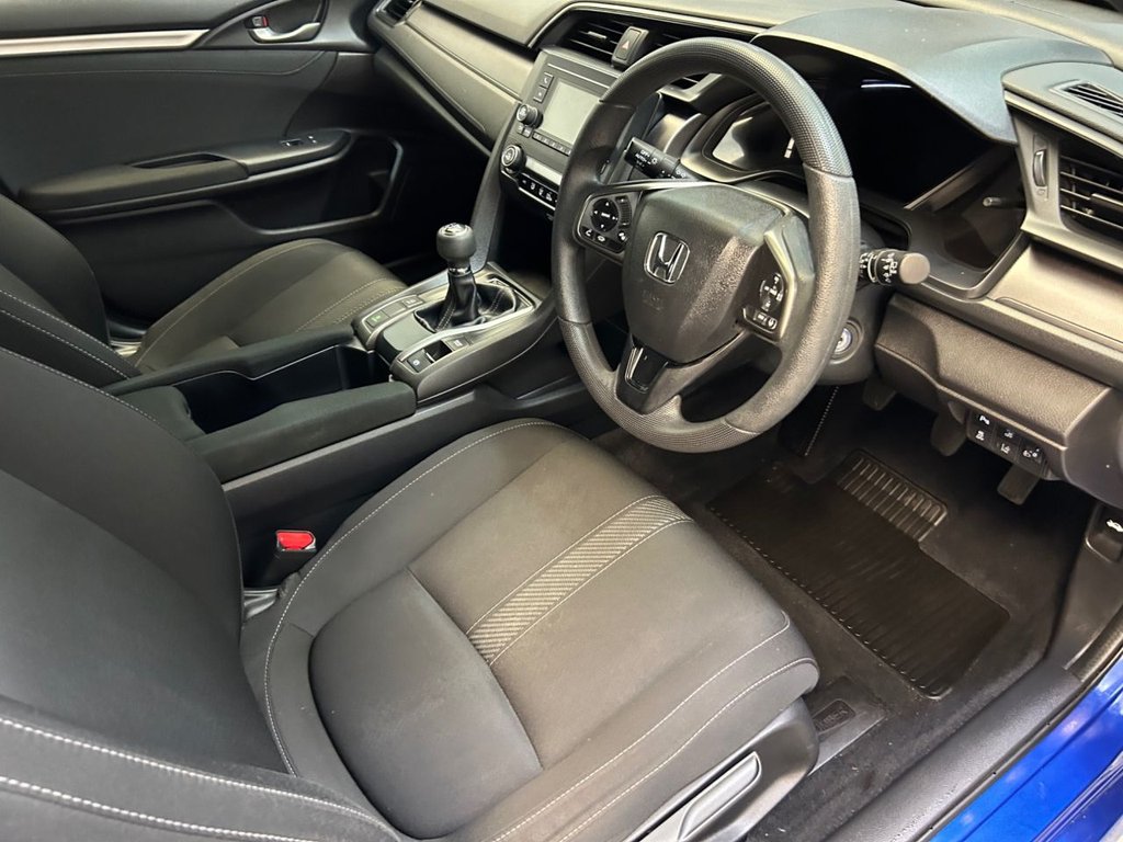 Used Honda Civic 2017 for sale - 77256048: Photo 32