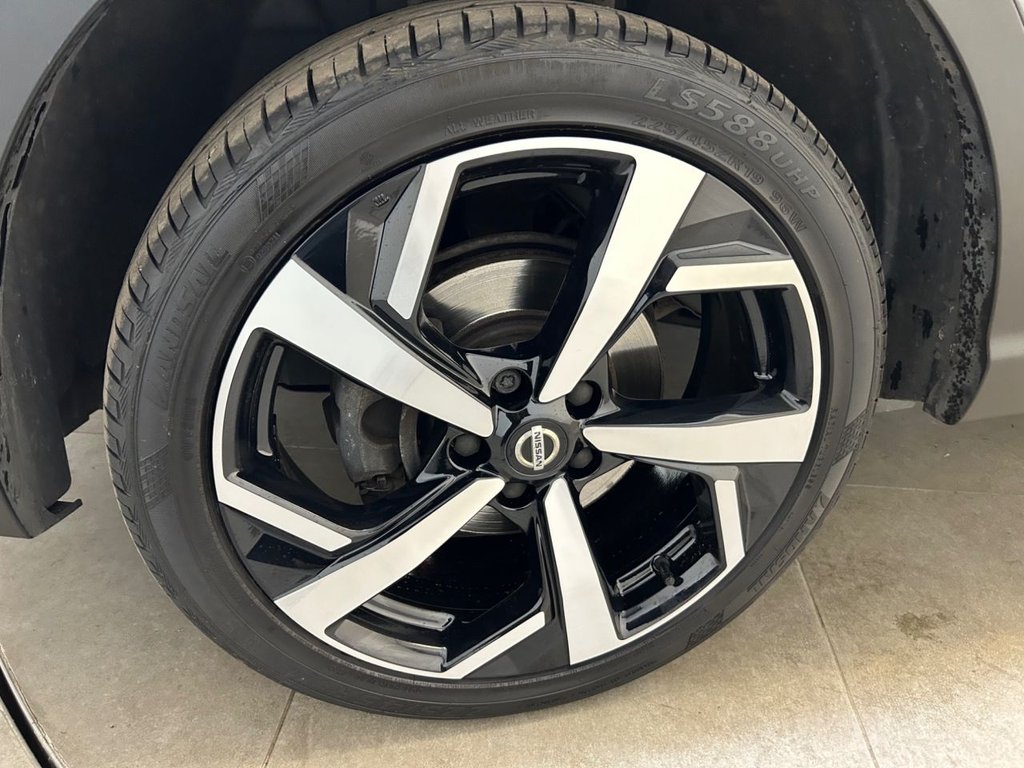 Used Nissan Qashqai 2017 for sale - 77826809: Photo 13