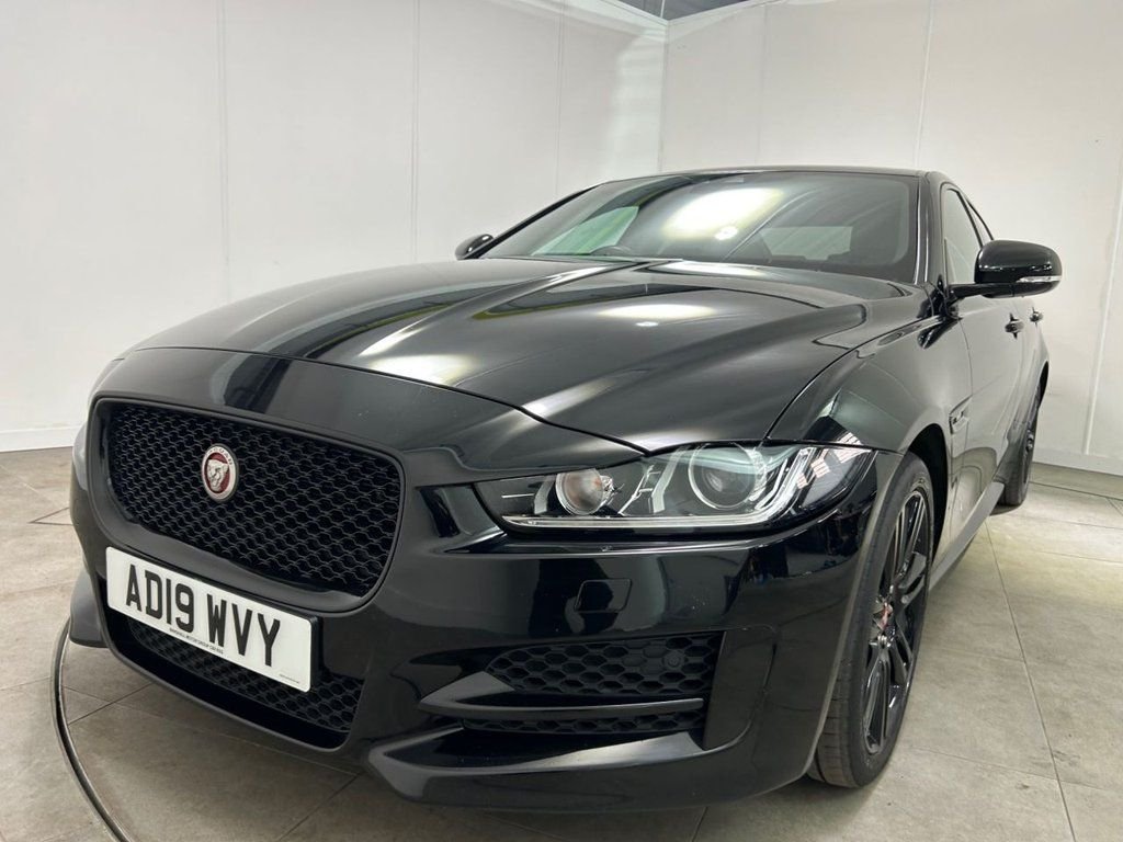 Used Jaguar XE 2019 for sale - 77739581: Photo 5