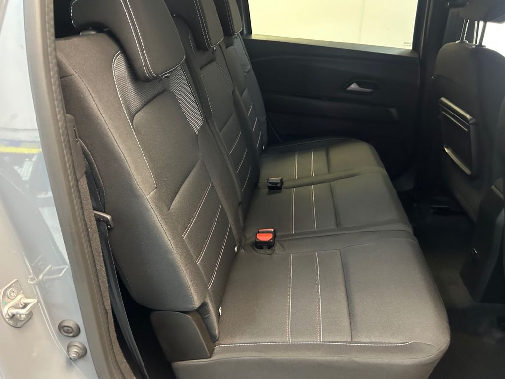 Used Dacia Jogger 2023 for sale - 78088379: Photo 36