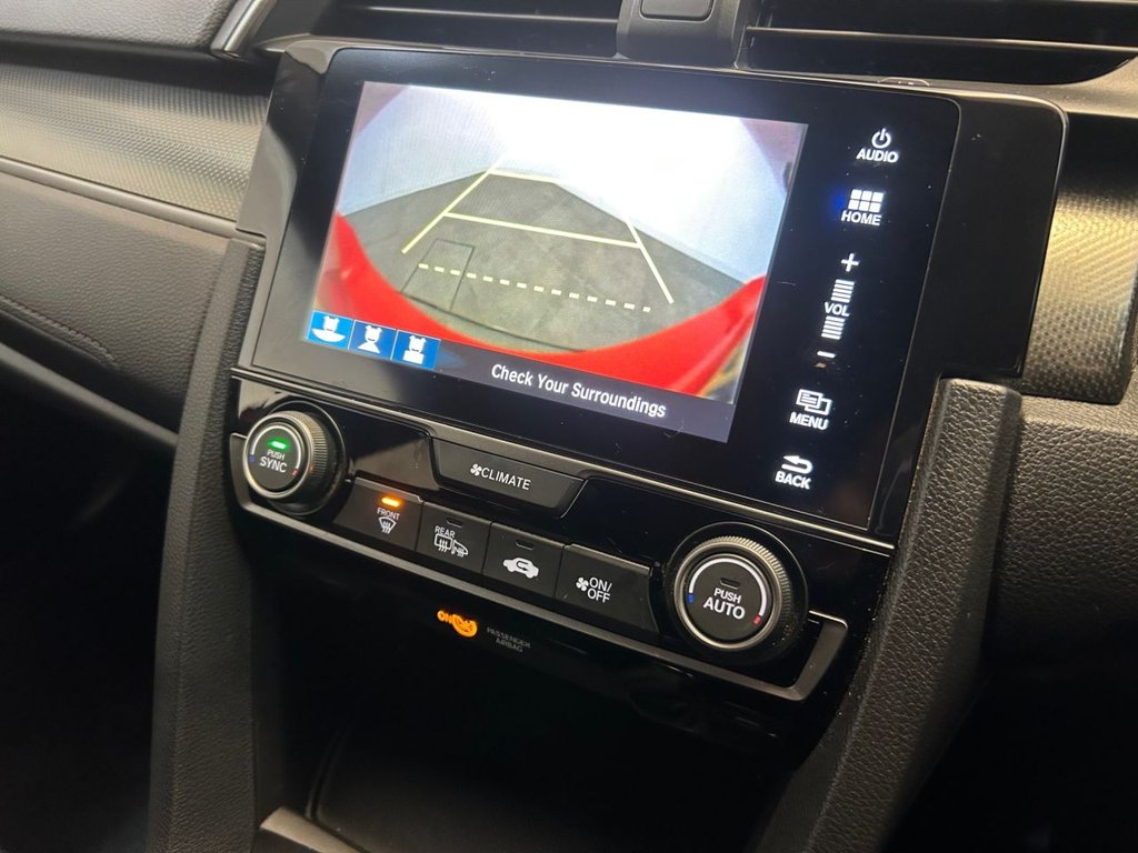 Used Honda Civic 2018 for sale - 76914795: Photo 17