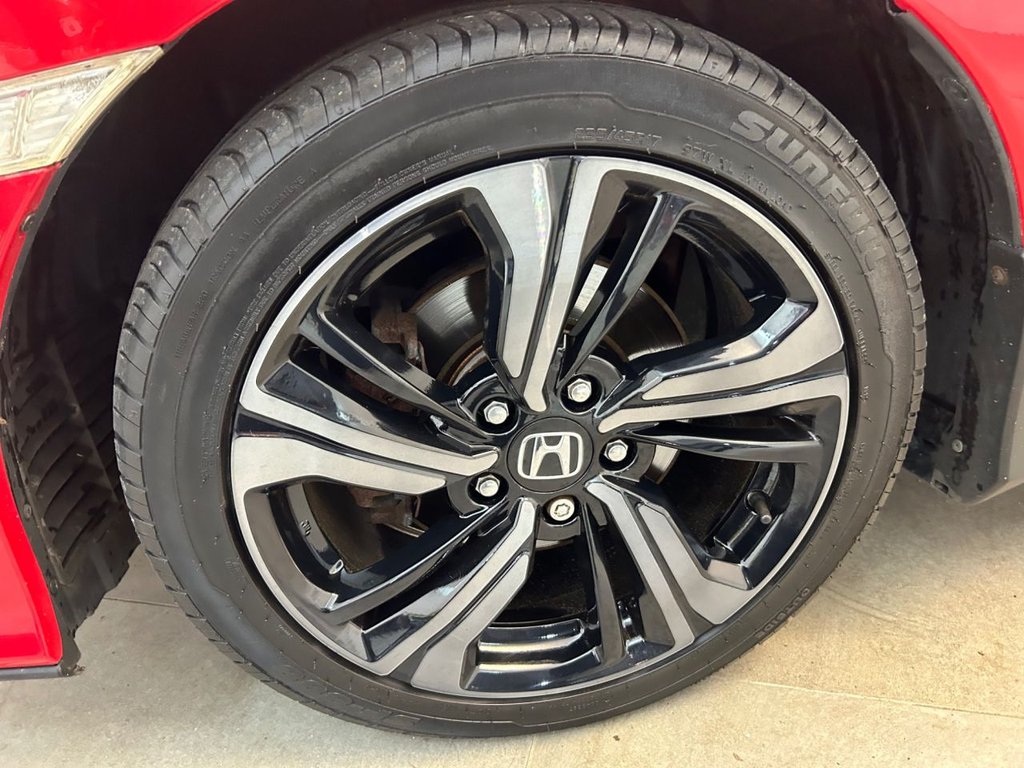 Used Honda Civic 2018 for sale - 76914795: Photo 24