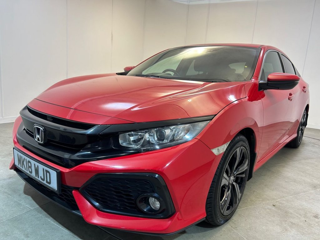 Used Honda Civic 2018 for sale - 76914795: Photo 40