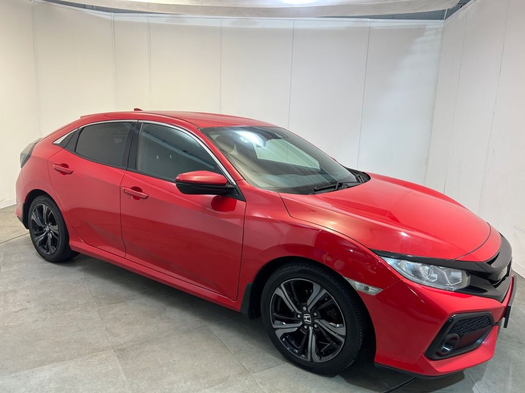 Used Honda Civic 2018 for sale - 76914795: Photo 5