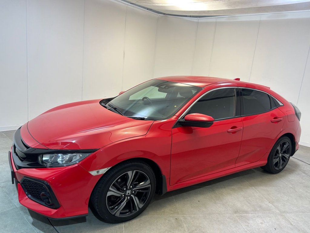 Used Honda Civic 2018 for sale - 76914795: Photo 9