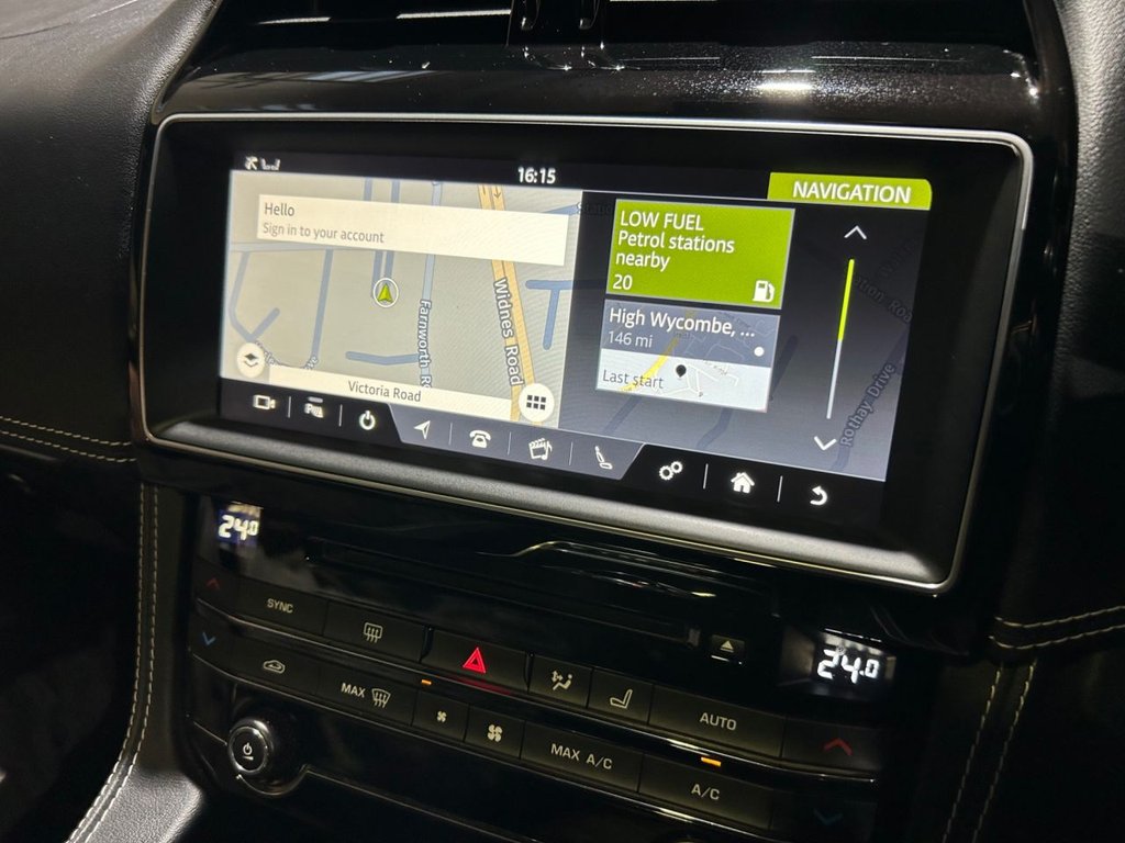 Used Jaguar F-Pace 2017 for sale - 76439351: Photo 20