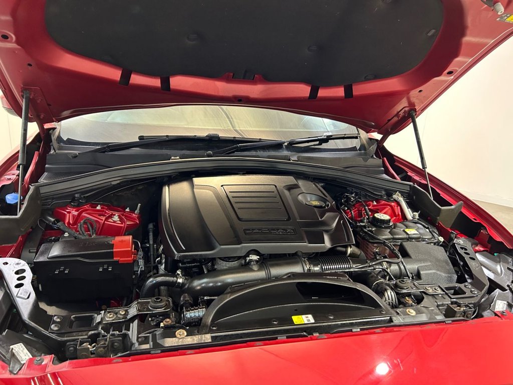 Used Jaguar F-Pace 2017 for sale - 76439351: Photo 31