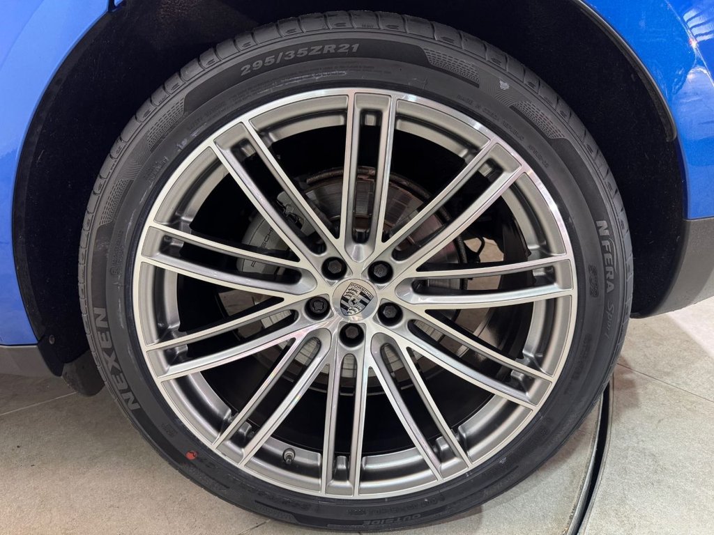 Used Porsche Macan 2019 for sale - 76574843: Photo 25