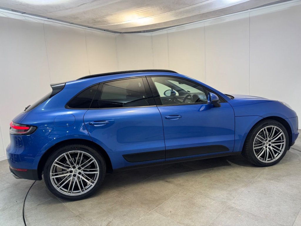 Used Porsche Macan 2019 for sale - 76574843: Photo 31
