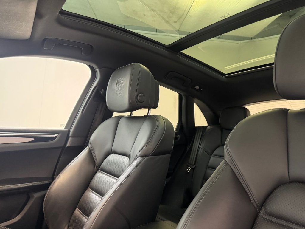 Used Porsche Macan 2019 for sale - 76574843: Photo 43