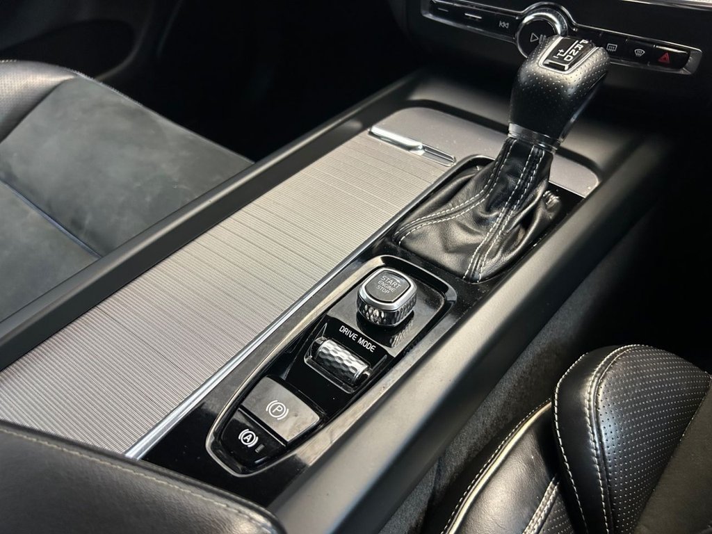 Used Volvo XC60 2018 for sale - 78172367: Photo 34