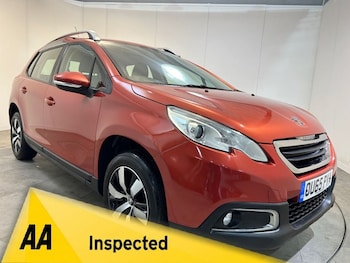 Used Peugeot 2008 2015 for sale - 76558897: Photo