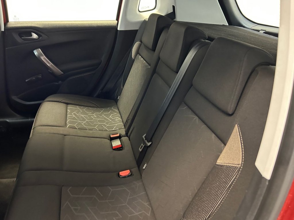 Used Peugeot 2008 2015 for sale - 76558897: Photo 25