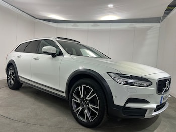 Used Volvo V90 2018 for sale - 76372315: Photo