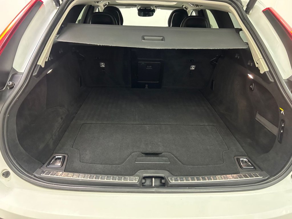Used Volvo V90 2018 for sale - 76372315: Photo 31