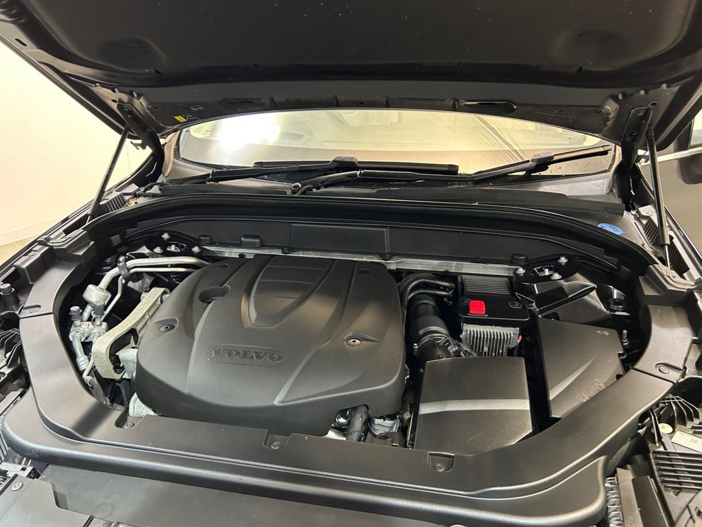 Used Volvo XC60 2019 for sale - 76867352: Photo 31