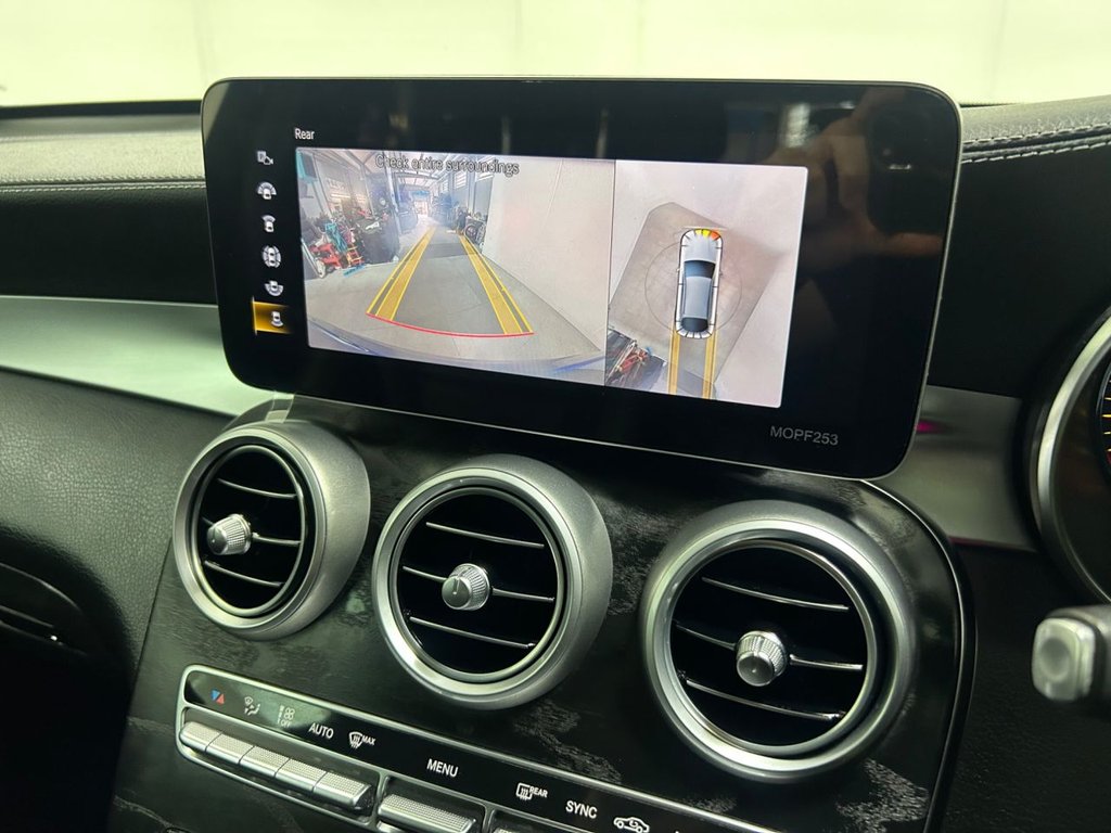 Used Mercedes-Benz GLC 2020 for sale - 76372296: Photo 22