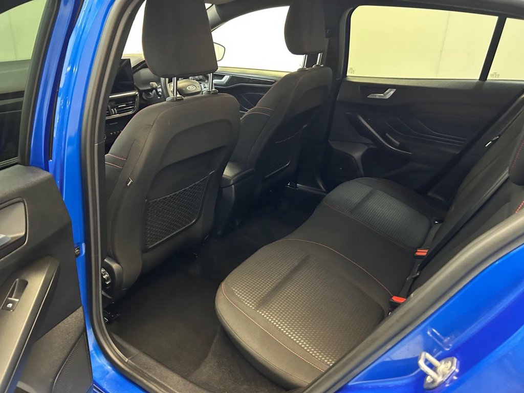 Used Ford Focus 2023 for sale - 76500964: Photo 16