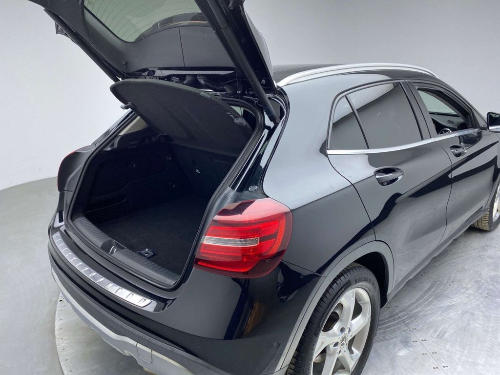 Used Mercedes-Benz GLA 2018 for sale - 77634567: Photo 18