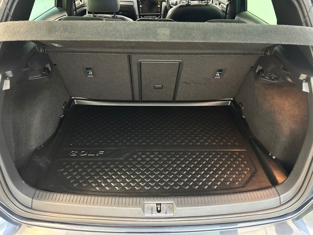 Used Volkswagen Golf 2017 for sale - 78088380: Photo 22