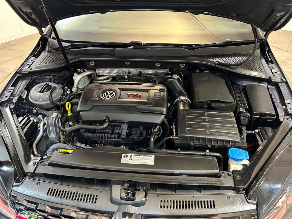 Used Volkswagen Golf 2017 for sale - 78088380: Photo 29