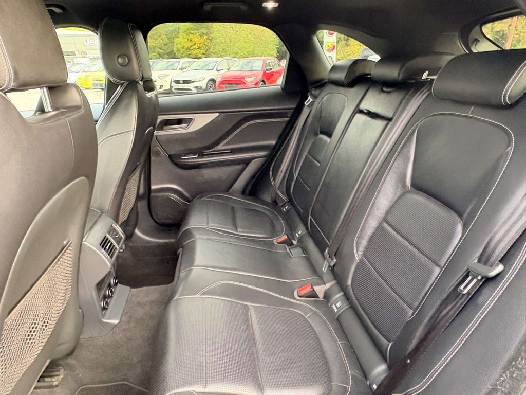 Used Jaguar F-Pace 2018 for sale - 76372325: Photo 14