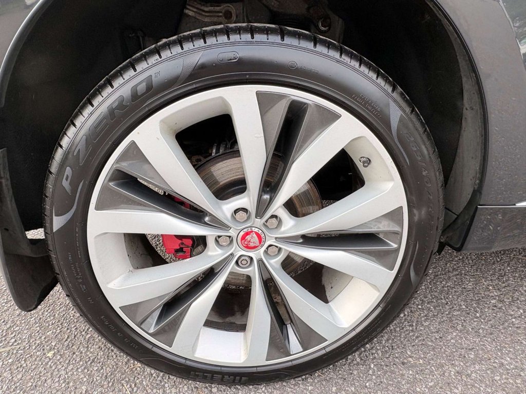 Used Jaguar F-Pace 2018 for sale - 76372325: Photo 20
