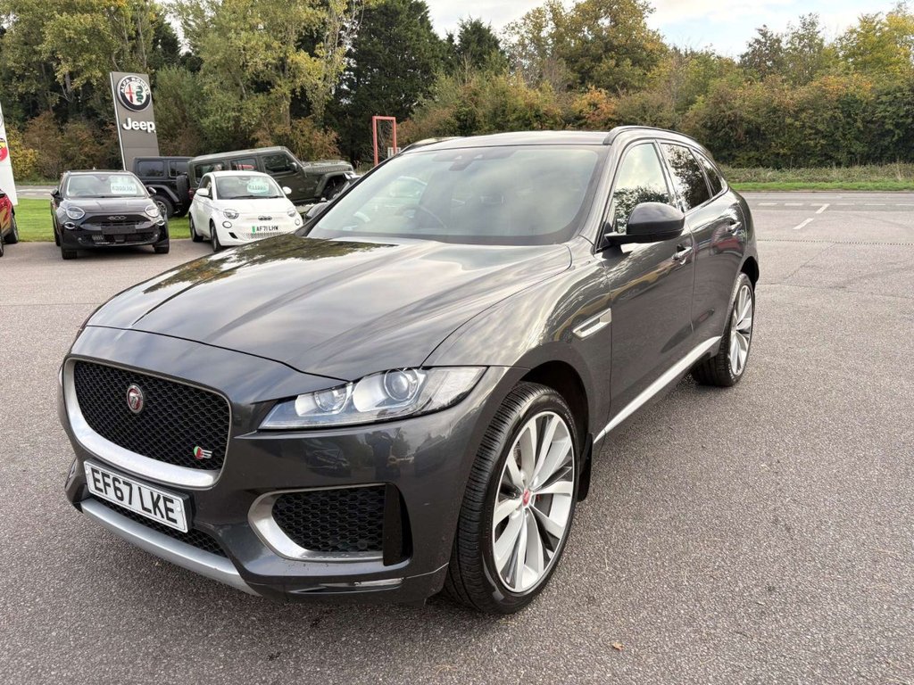 Used Jaguar F-Pace 2018 for sale - 76372325: Photo 5