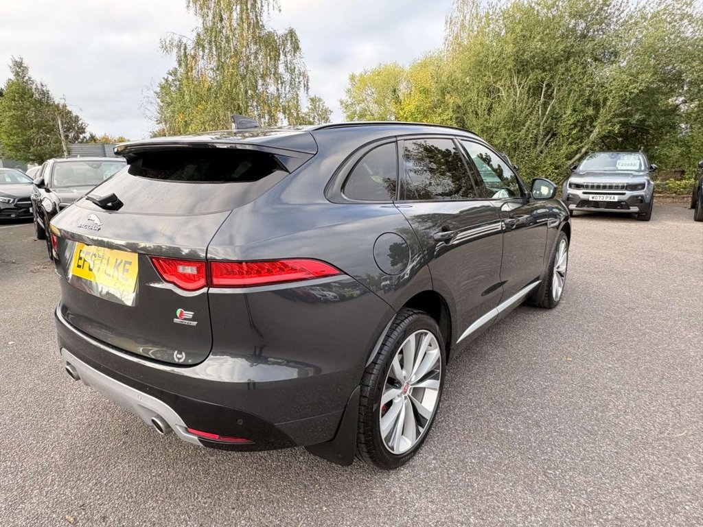 Used Jaguar F-Pace 2018 for sale - 76372325: Photo 7