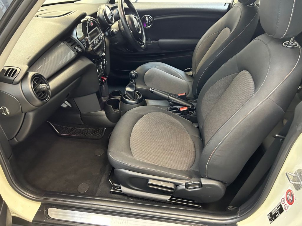 Used MINI Hatch 2016 for sale - 76372319: Photo 17