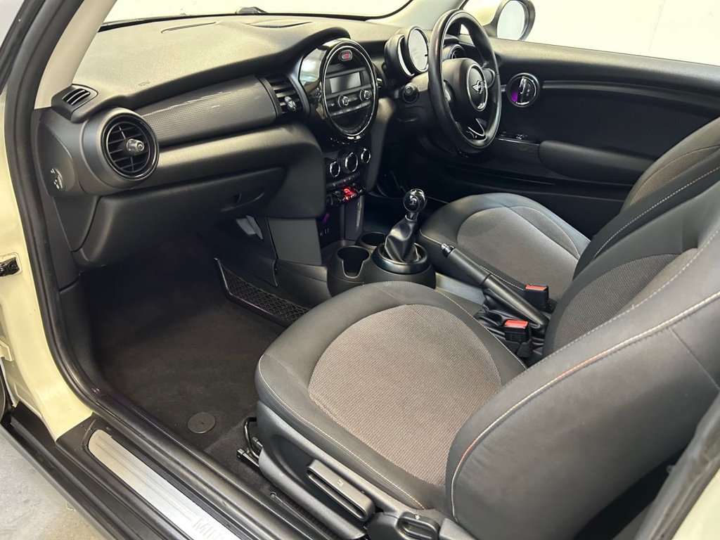 Used MINI Hatch 2016 for sale - 76372319: Photo 19
