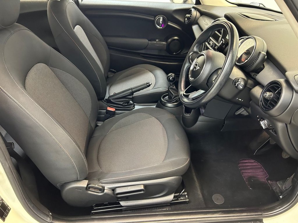 Used MINI Hatch 2016 for sale - 76372319: Photo 36