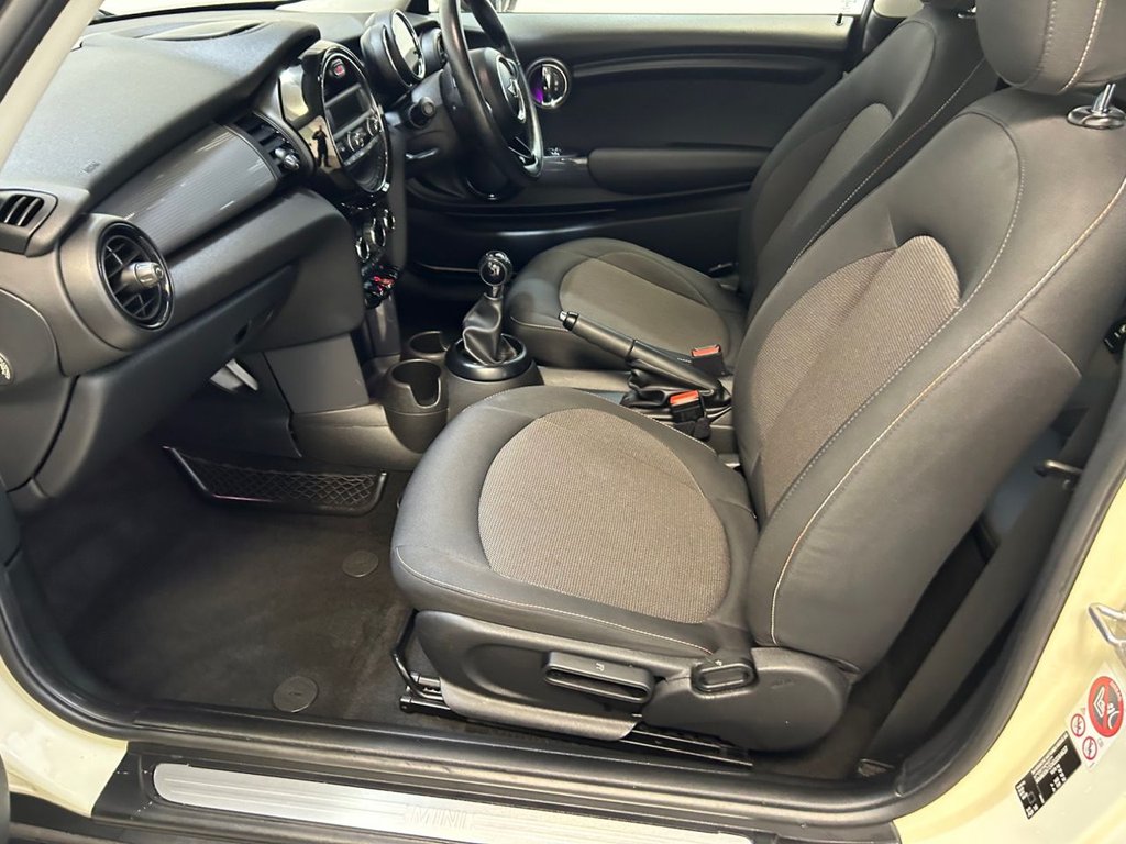 Used MINI Hatch 2016 for sale - 76372319: Photo 40