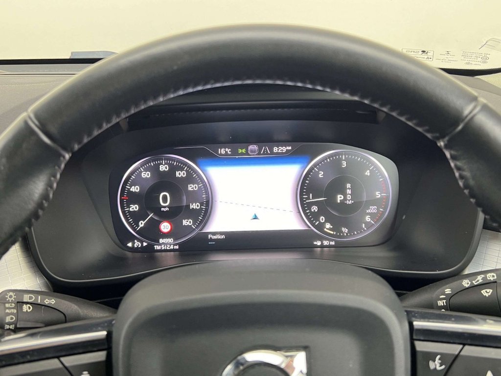 Used Volvo XC40 2018 for sale - 76372308: Photo 18
