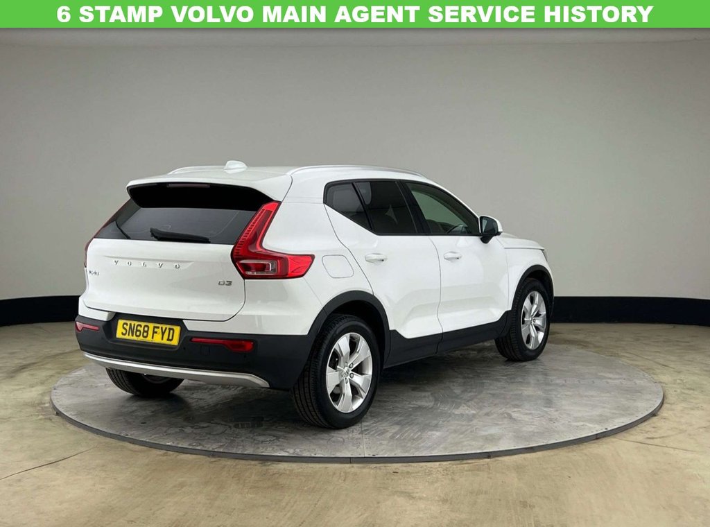 Used Volvo XC40 2018 for sale - 76372308: Photo 4