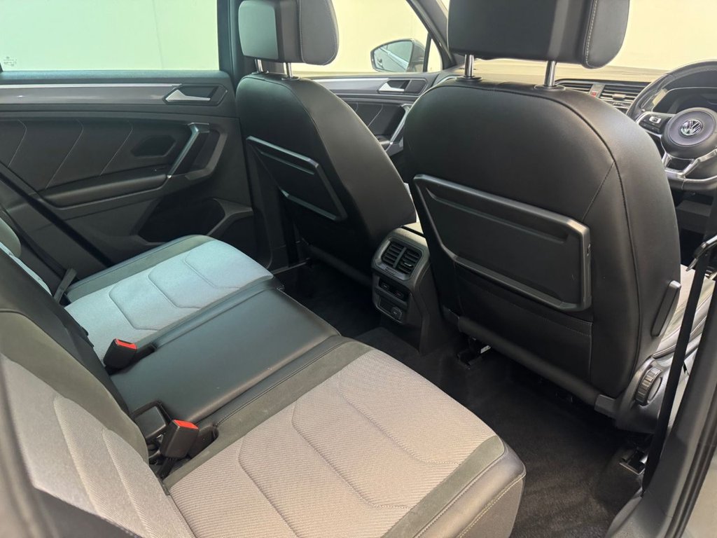 Used Volkswagen Tiguan 2017 for sale - 77703593: Photo 32