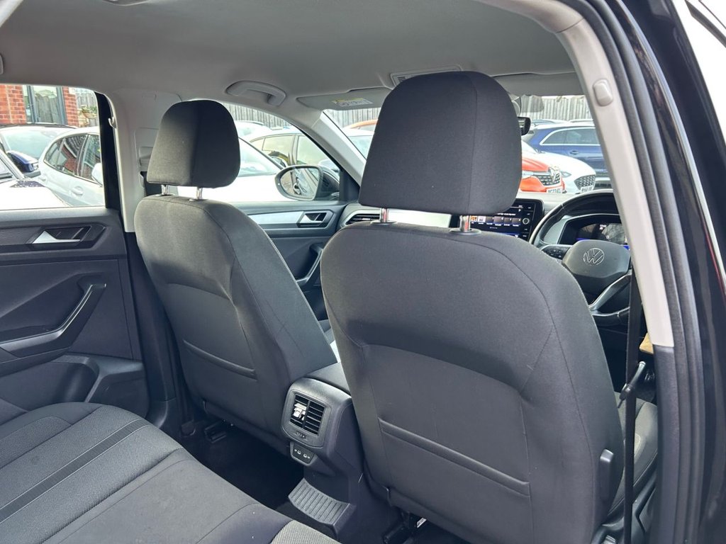 Used Volkswagen T-Roc 2022 for sale - 77588341: Photo 21