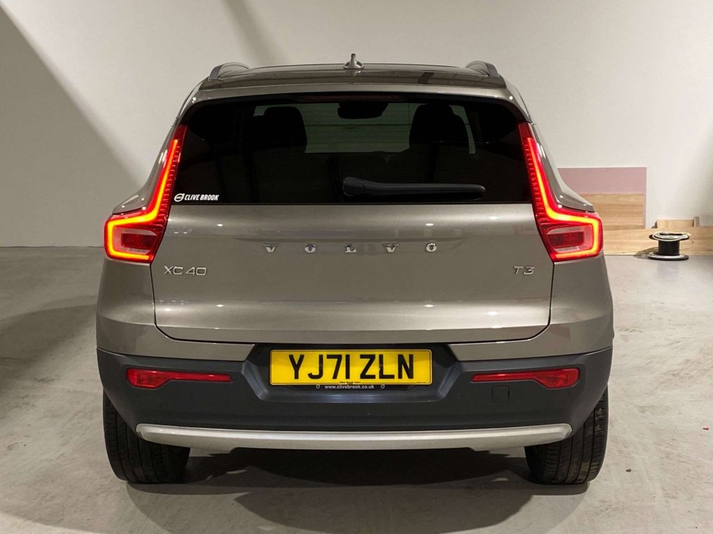 Used Volvo XC40 2021 for sale - 76820986: Photo 8