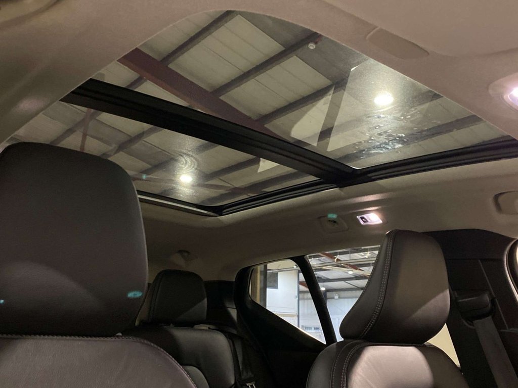 Used Volvo XC40 2021 for sale - 76820986: Photo 9