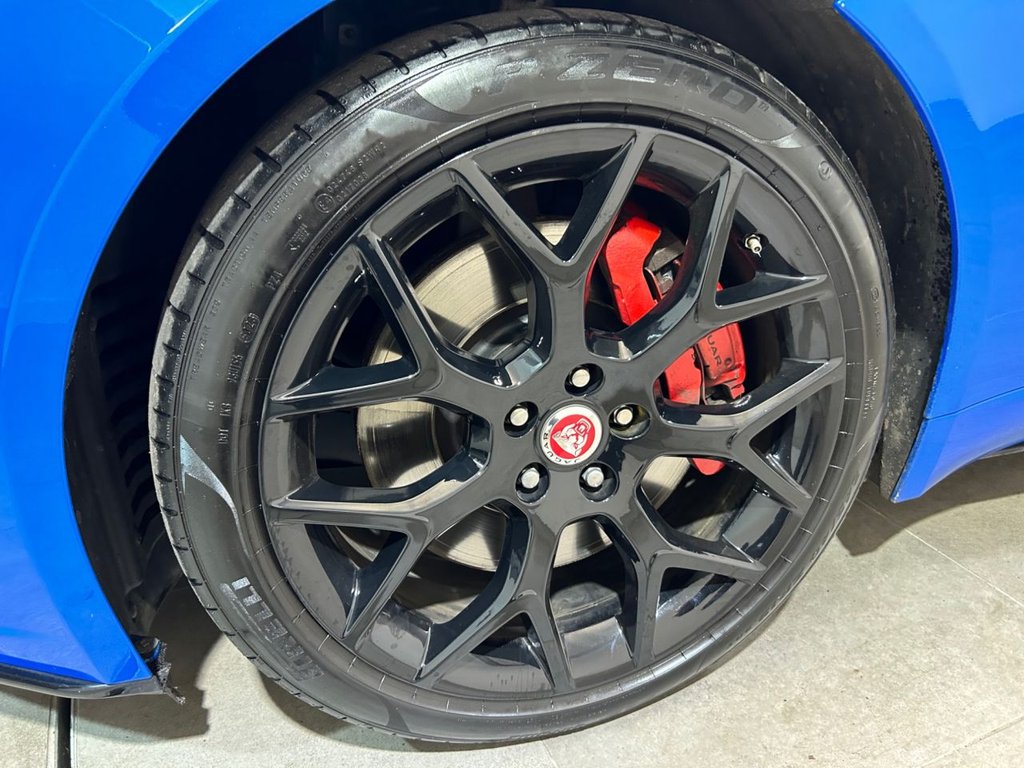 Used Jaguar F-Type 2018 for sale - 77042564: Photo 25