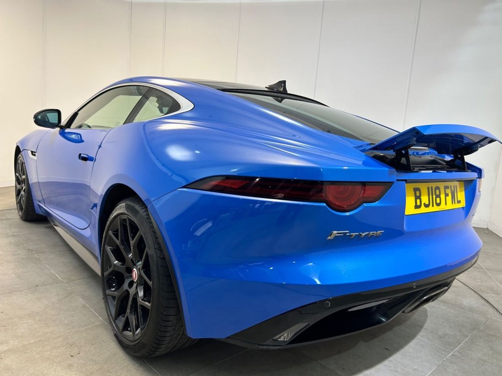 Used Jaguar F-Type 2018 for sale - 77042564: Photo 9