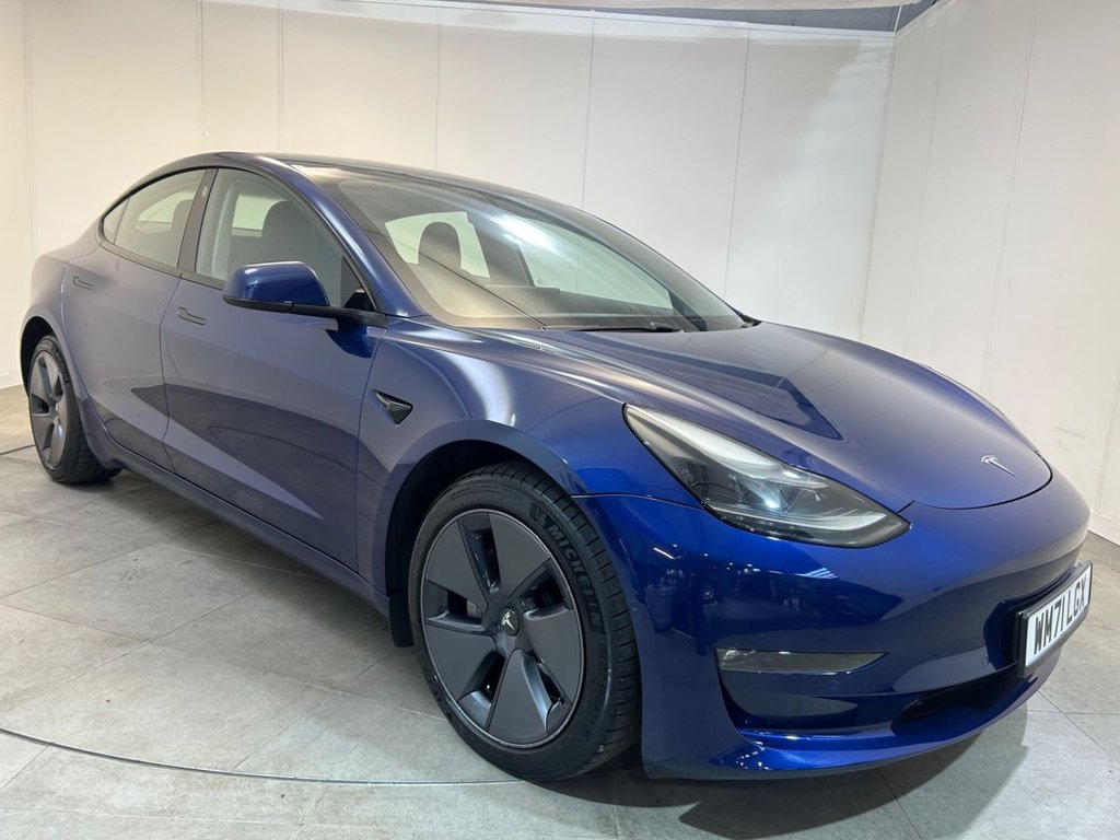 Used Tesla Model 3 2022 for sale - 76642500: Photo 2