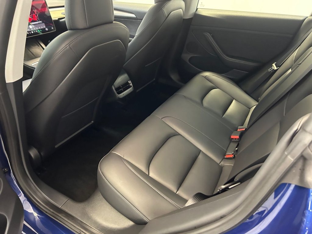 Used Tesla Model 3 2022 for sale - 76642500: Photo 31