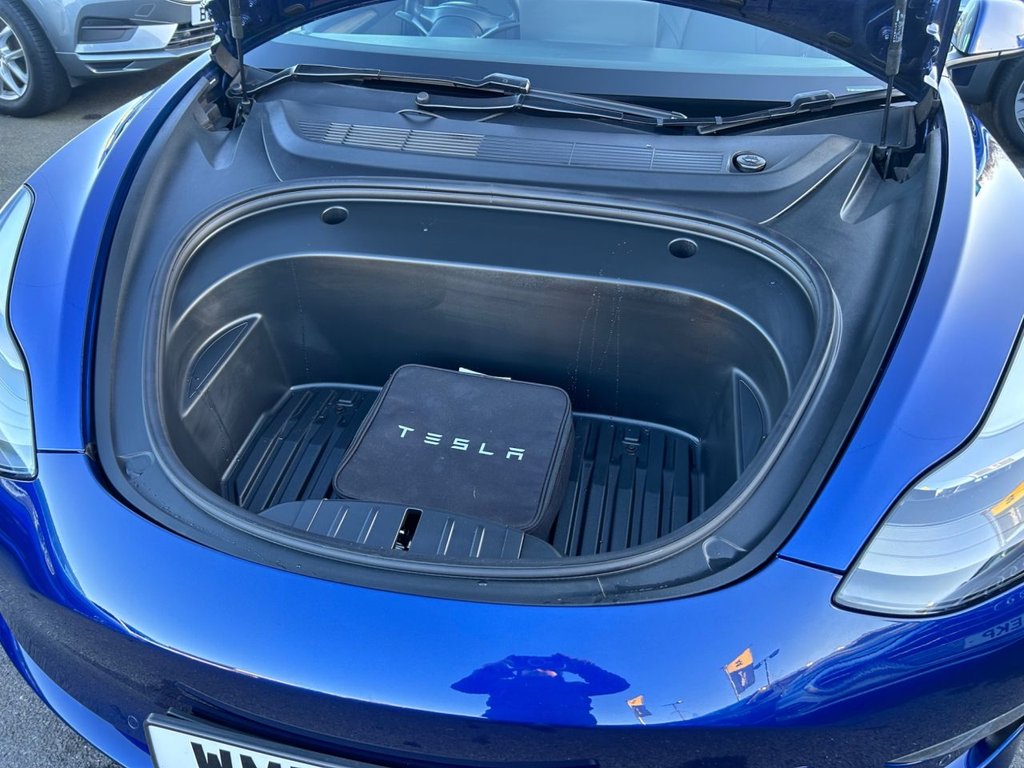 Used Tesla Model 3 2022 for sale - 76642500: Photo 32