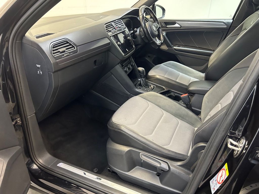 Used Volkswagen Tiguan 2019 for sale - 76923682: Photo 38