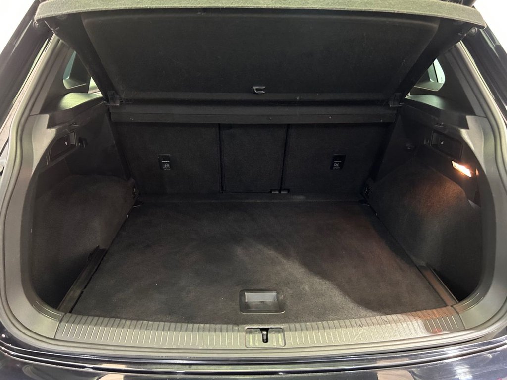 Used Volkswagen Tiguan 2019 for sale - 76923682: Photo 42